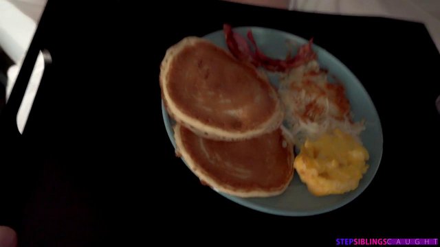 Превью Парень связал горячую цыпочку и жарко отымел ее членом в вагину № 35729