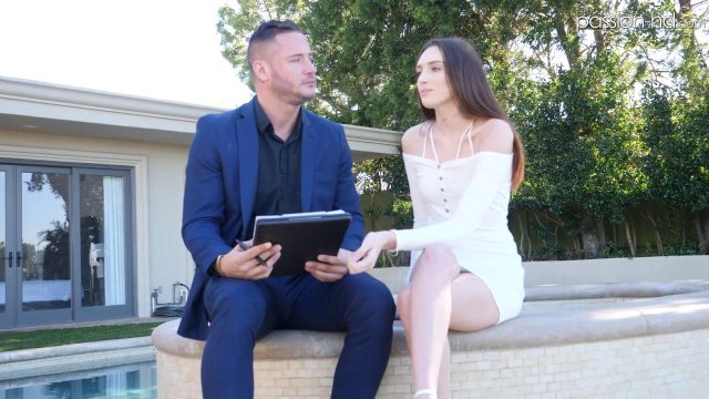 Превью В первый же день знакомства парень посадил стройную красотку на свой член № 35845