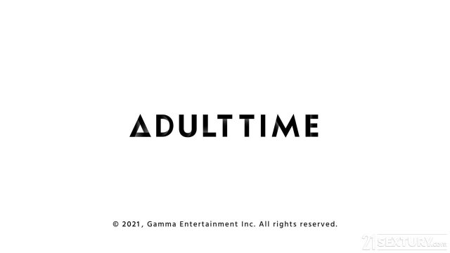 Превью Фетишист целует ноги телки и долбит ее в попку № 39504