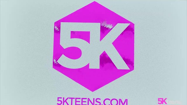 Превью Мужик долбит в анал и письку тощую блондинку № 39624