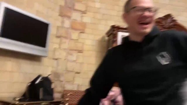 Превью Сексуальная оргия на домашней вечеринке № 39693