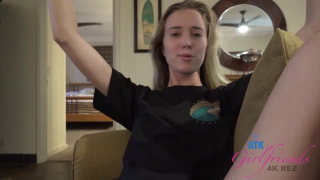 Превью Девка решила отдаться водителю за то, что он ее подвез № 39728