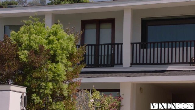 Превью Две блондинки кончили по очереди от жаркого жмж секса с другом № 8329