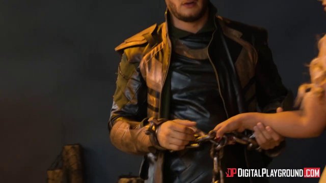 Превью Шикарная актриса устроила жаркий секс со своим коллегой по цеху № 8782