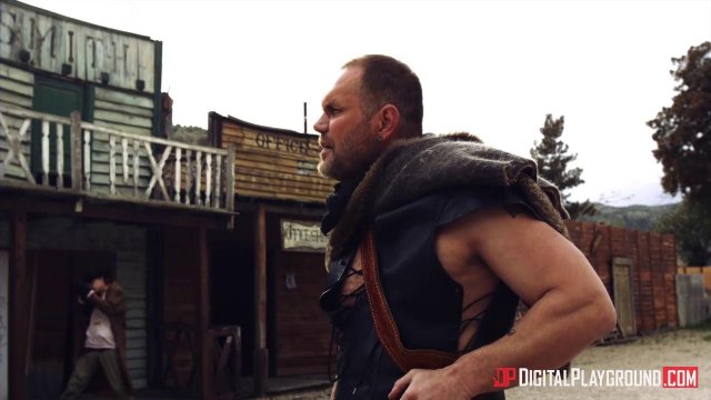 Превью Жаркий секс с грудастой брюнеткой на диком западе № 8919